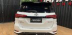 TOYOTA HILUX SW4 2.8 D-4D TURBO DIESEL DIAMOND 7L 4X4 AUTOMÁTICO MOD.2024