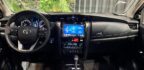 TOYOTA HILUX SW4 2.8 D-4D TURBO DIESEL SRX PLATINUM 7L 4X4 AT ANO.25/25